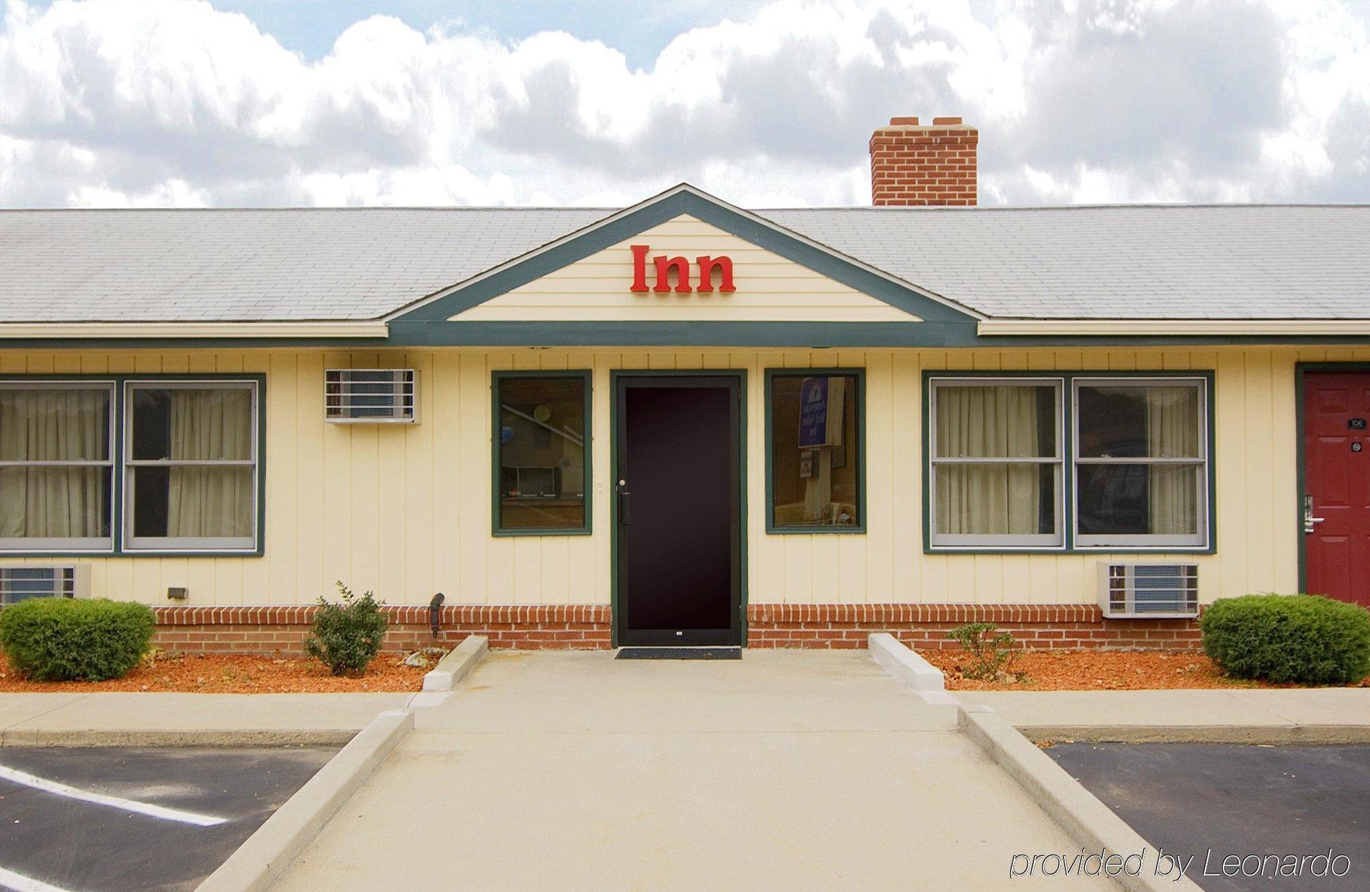 Quiet Corner Inn Бруклин Экстерьер фото